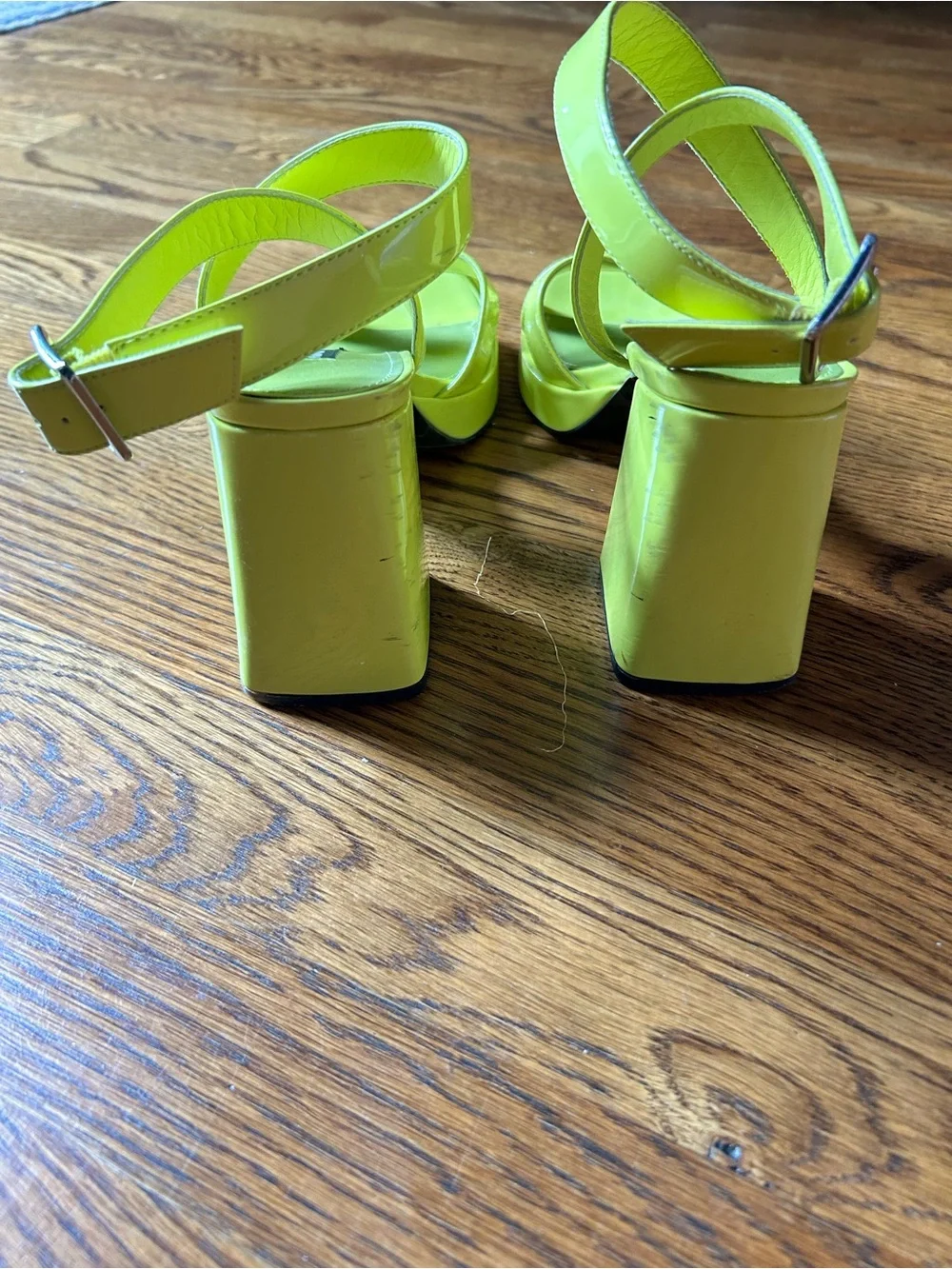 Nine West Lime Green Block Heel Sandals – Women’s Size 8.5